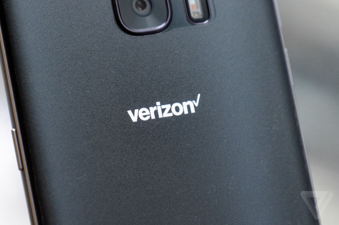 Verizon asks the FCC to let it lock new smartphones for 60 days ...